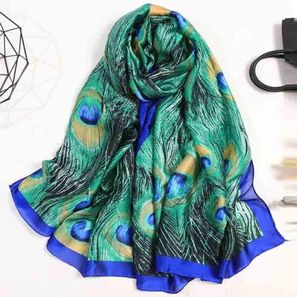 Women's Fashion Pattern Long Scarf - Picture 5 of 5